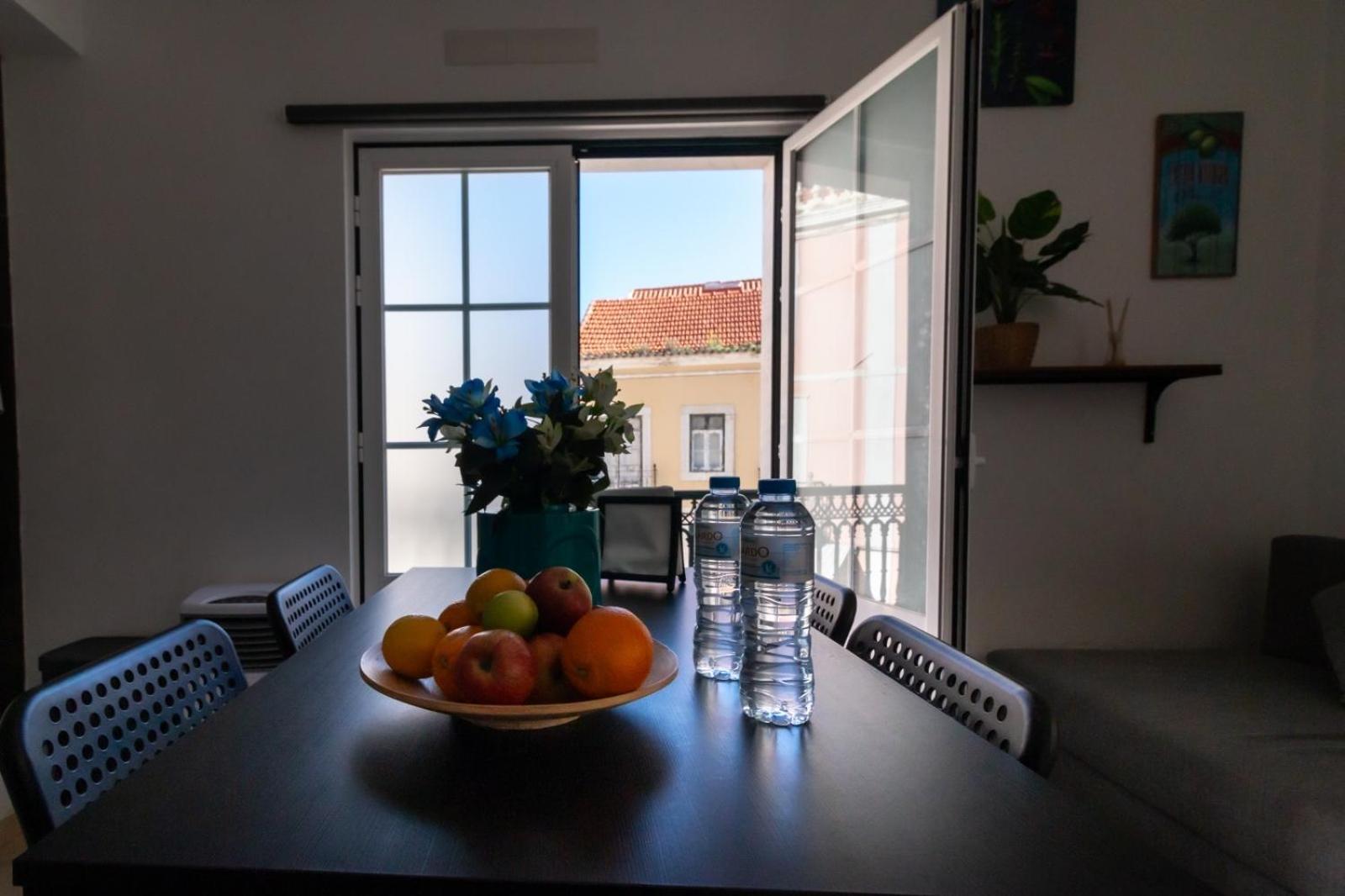Appartamento Newstar Duplex Setúbal Esterno foto