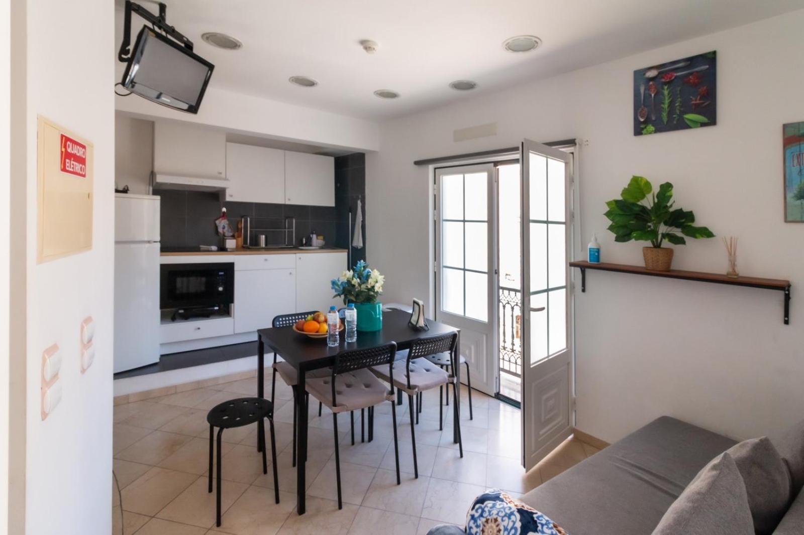 Appartamento Newstar Duplex Setúbal Esterno foto